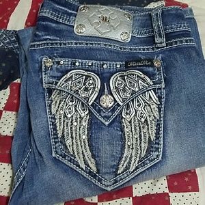 Womans jeans 31 In seam 32